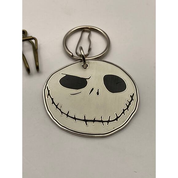 Disney Keychain Jack Skellegington and Pirates of the Caribbean Pendant - Picture 3 of 7